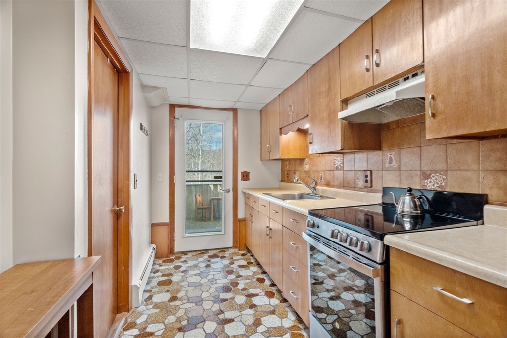 21-23 Marble Road Gloucester, MA 01930 - Photo 27 of 42