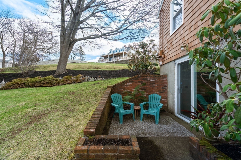 21-23 Marble Road Gloucester, MA 01930 - Photo 28 of 42