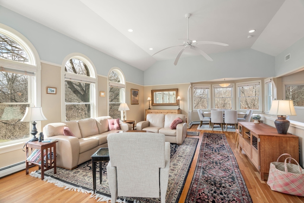 21-23 Marble Road Gloucester, MA 01930 - Photo 3 of 42