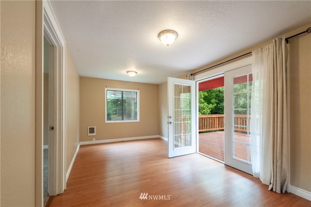 202 Old Hill Road Aberdeen, WA 98520 - Photo 8 of 25 Gallery Image 8