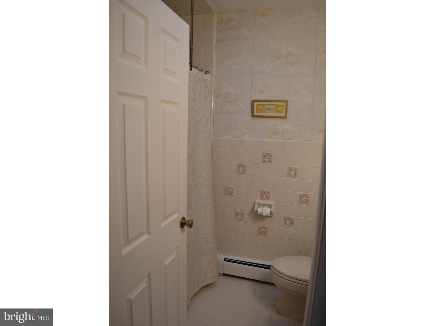 9004 Cloverly Road Philadelphia, PA 19136 - Photo 18 of 25 Gallery Image 18
