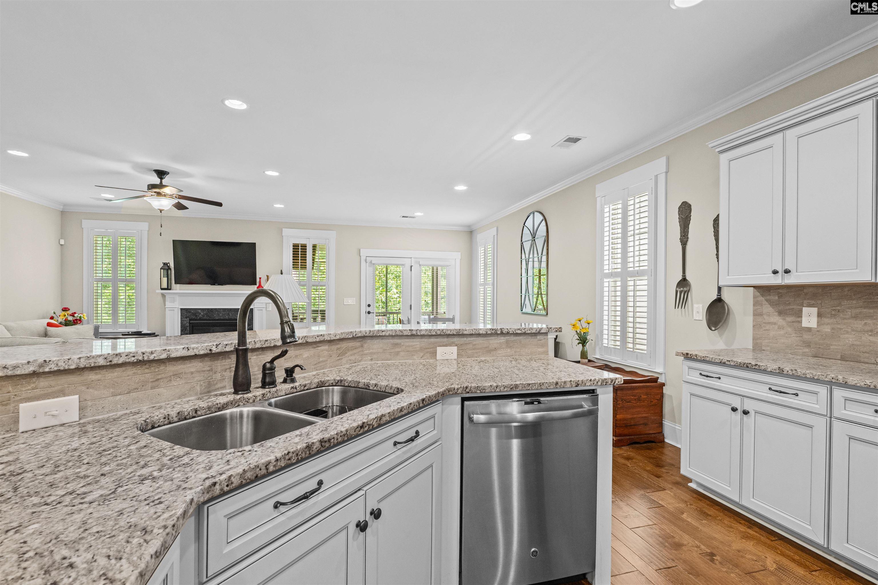 4209 Devine Street Columbia, SC 29205 - Photo 11 of 40