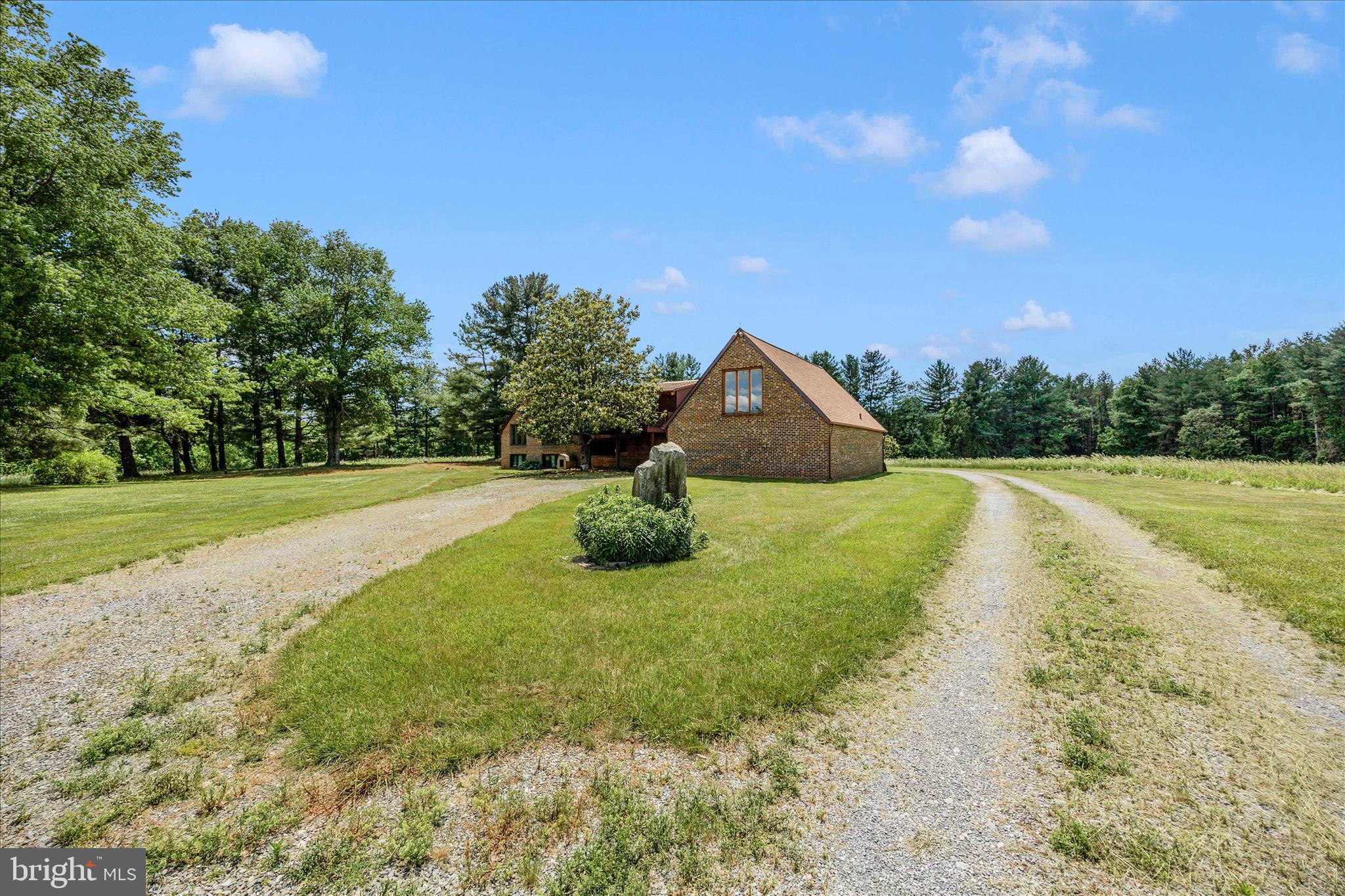18810 Wasche Road Dickerson, MD 20842 - Photo 47 of 68 Exterior Back