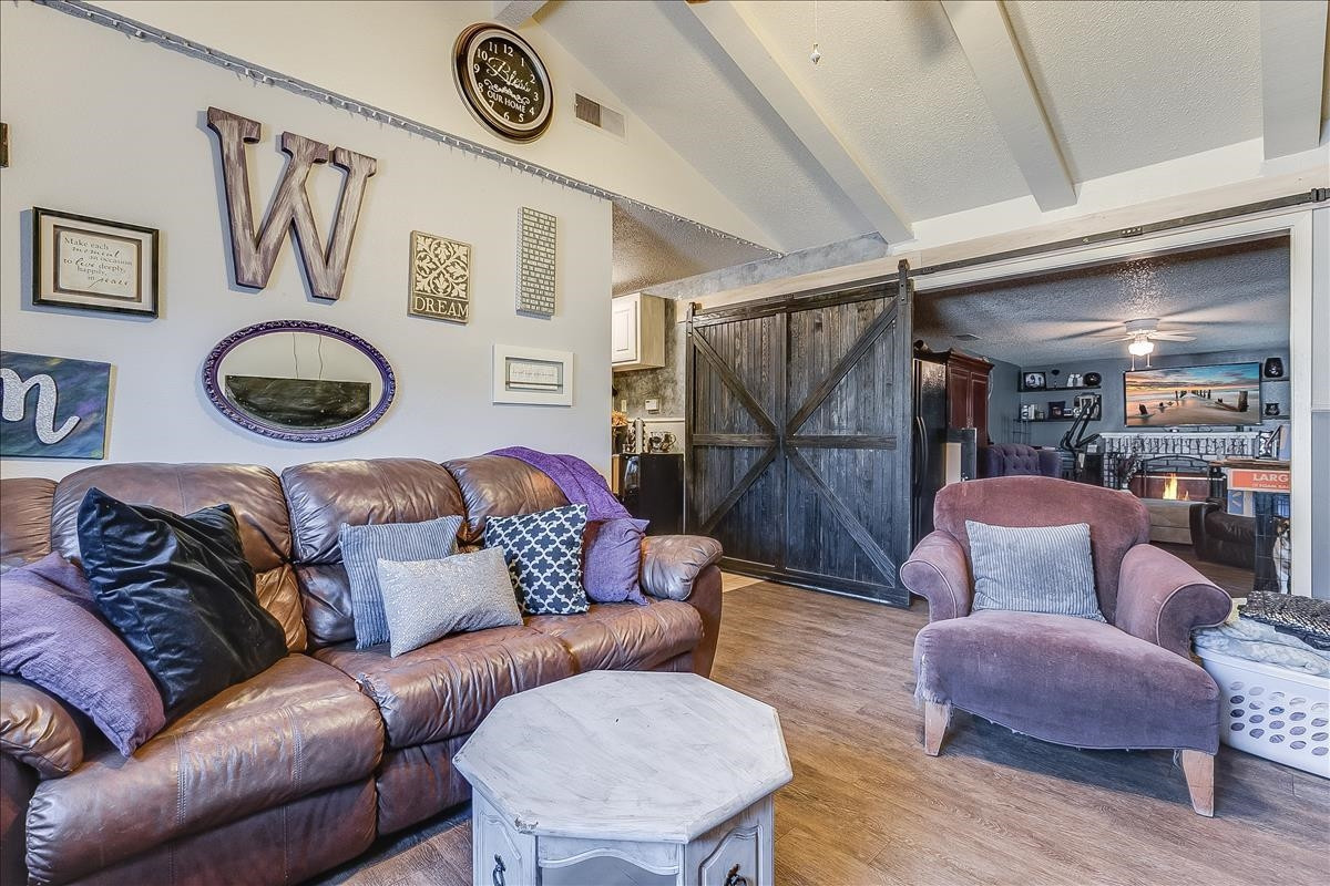 1621 70th Street Lubbock, TX 79412 - Photo 3 of 12 Photo 3