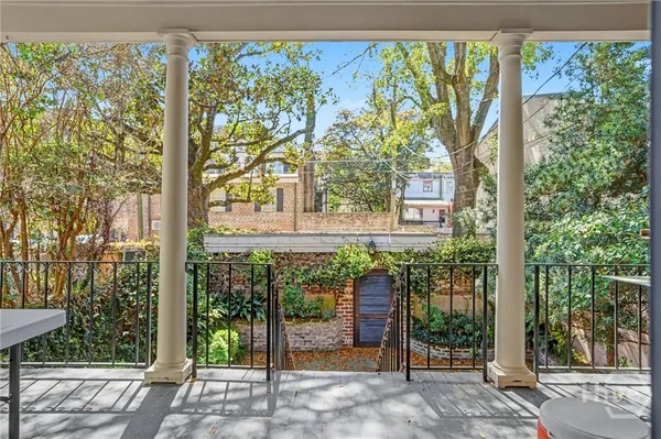 $1,950,000 | 221 East Charlton Street, Savannah, GA 31401