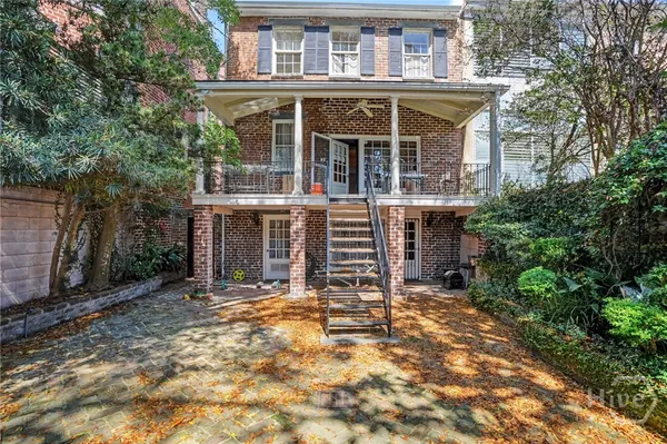 $1,950,000 | 221 East Charlton Street, Savannah, GA 31401