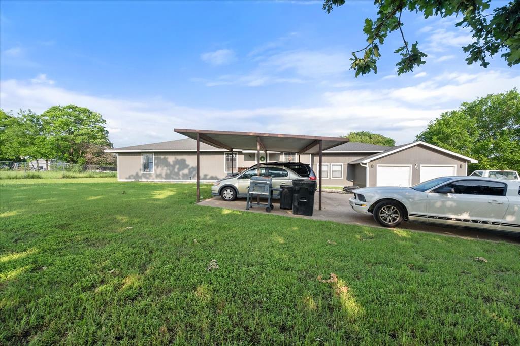 5184 Teague Road Fort Worth, TX 76140 - Photo 3 of 34