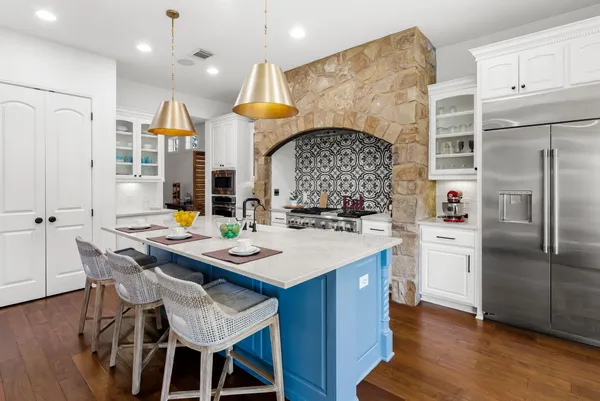 $1,825,000 | 1932 Wimberly Lane, Austin, TX 78735