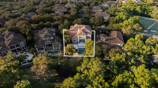 $1,825,000 | 1932 Wimberly Lane, Austin, TX 78735