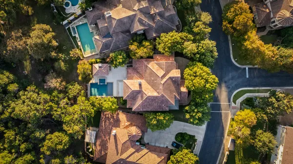 $1,825,000 | 1932 Wimberly Lane, Austin, TX 78735