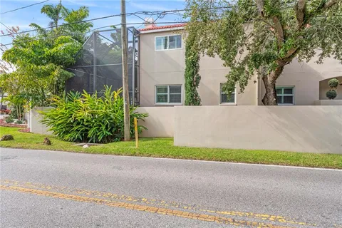 a view of yard from a balcony