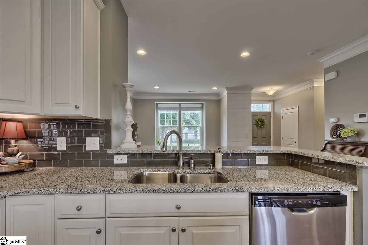 212 Rocky Slope Road Greenville, SC 29607 - Photo 13 of 35 Lots of storage!