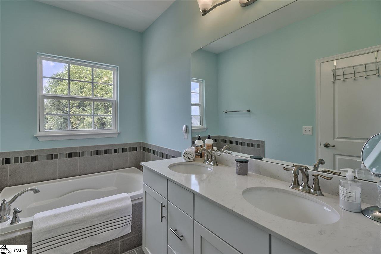 212 Rocky Slope Road Greenville, SC 29607 - Photo 23 of 35 Gallery Image 23