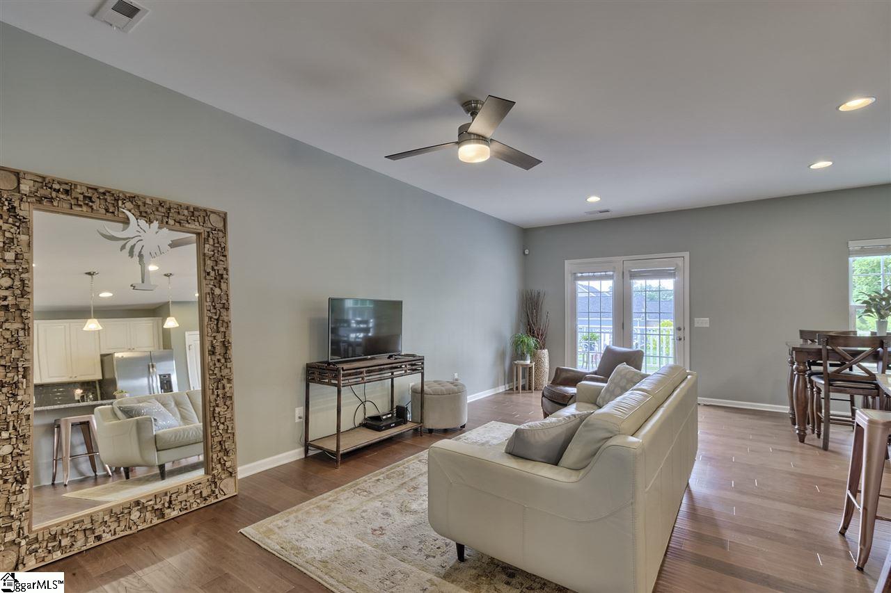 212 Rocky Slope Road Greenville, SC 29607 - Photo 9 of 35 Could be your dining area
