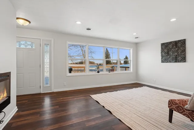 $215,900 | N9535 State Park Road, Appleton, WI 54915