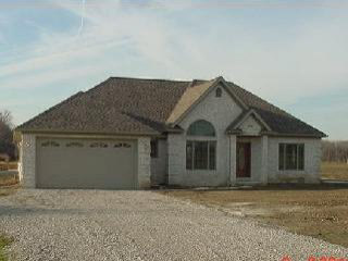 3205 Vivian Road Monroe, MI 48162 - Photo 2 of 2 767013-1.JPG