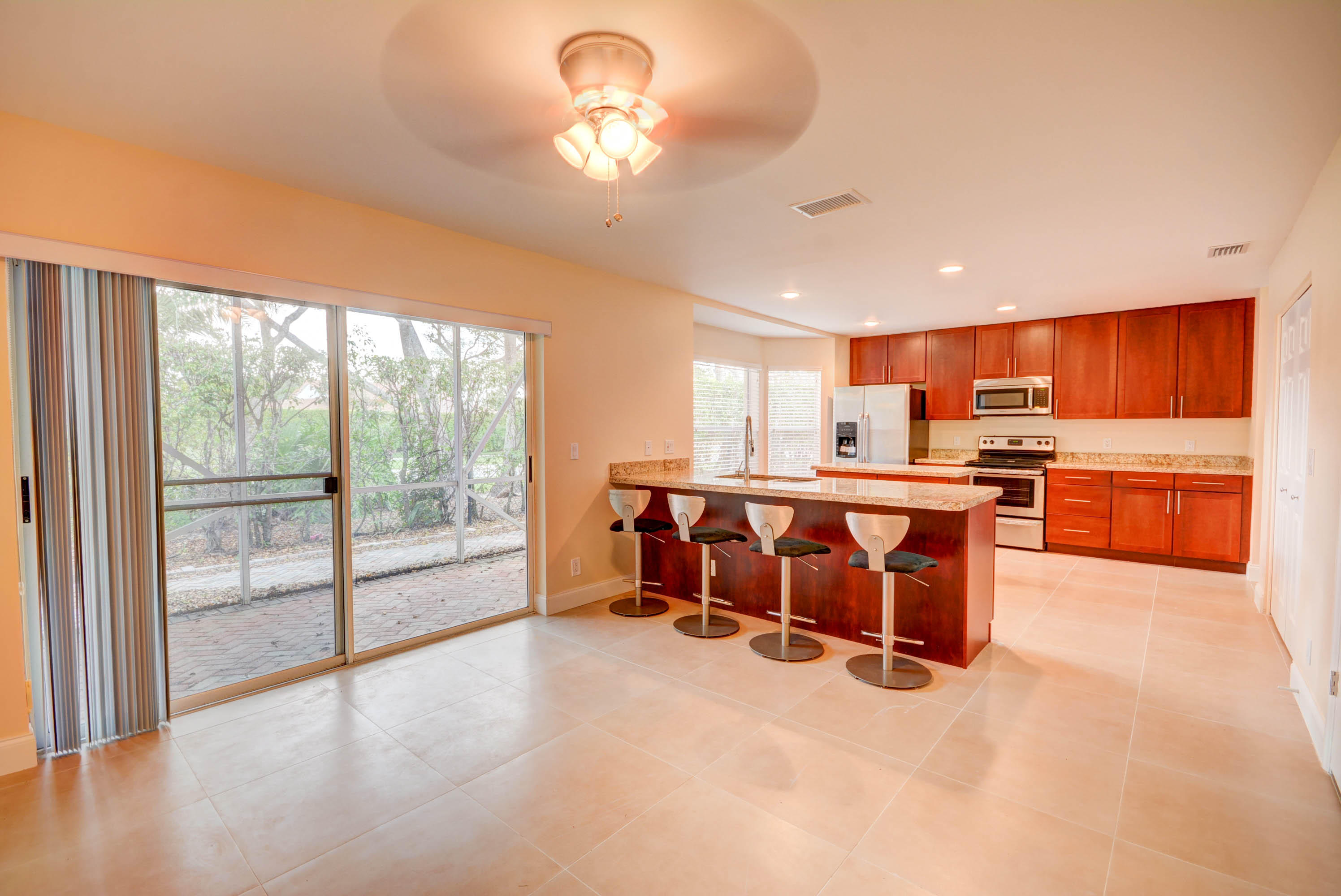 10727 Lake Oak Way Boca Raton, FL 33498 - Photo 13 of 35 FAMILY ROOM