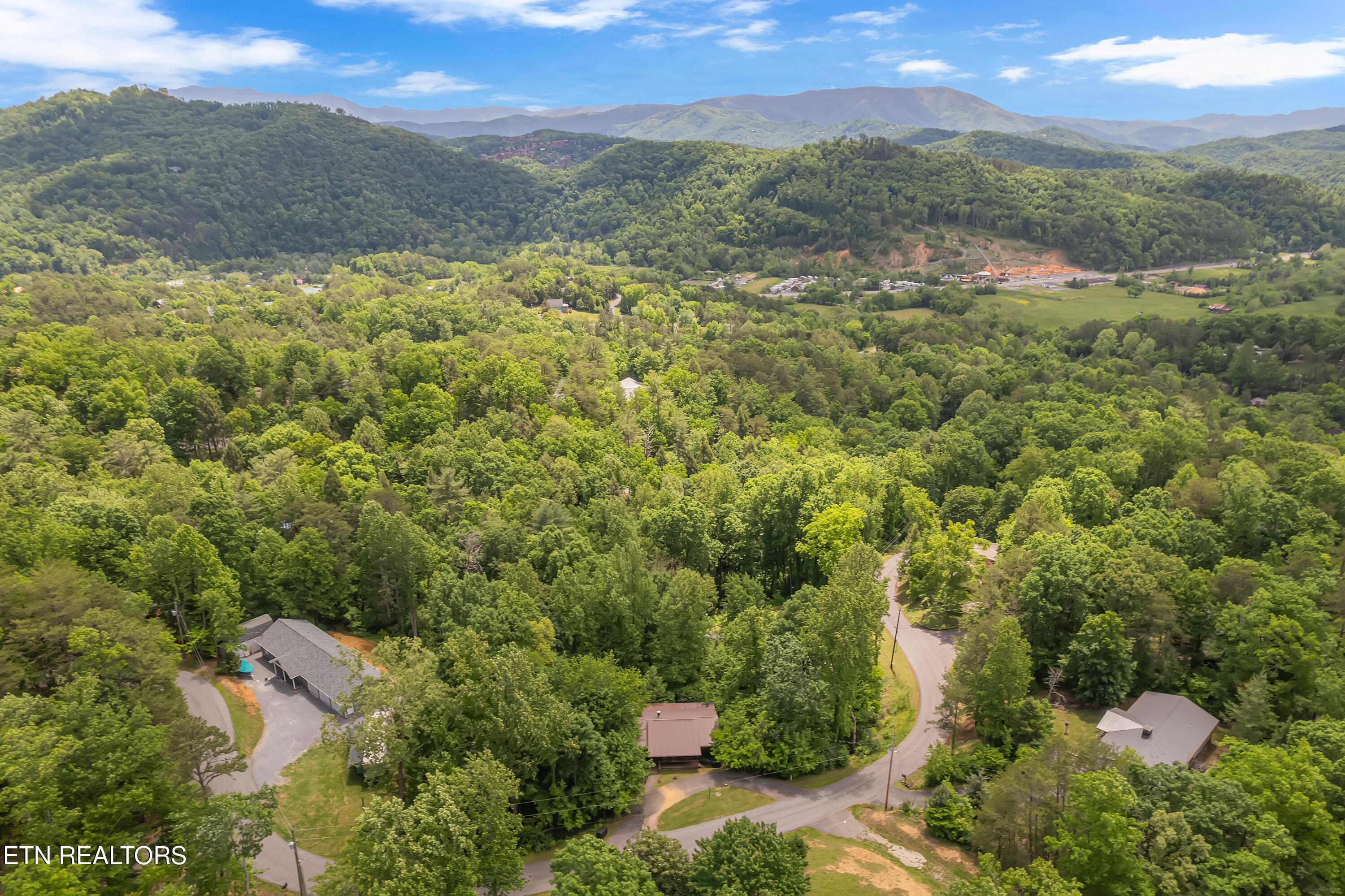 2829 Ridgeway Trail Sevierville, TN 37863 - Photo 21 of 23 2829 Ridgeway Trail-120