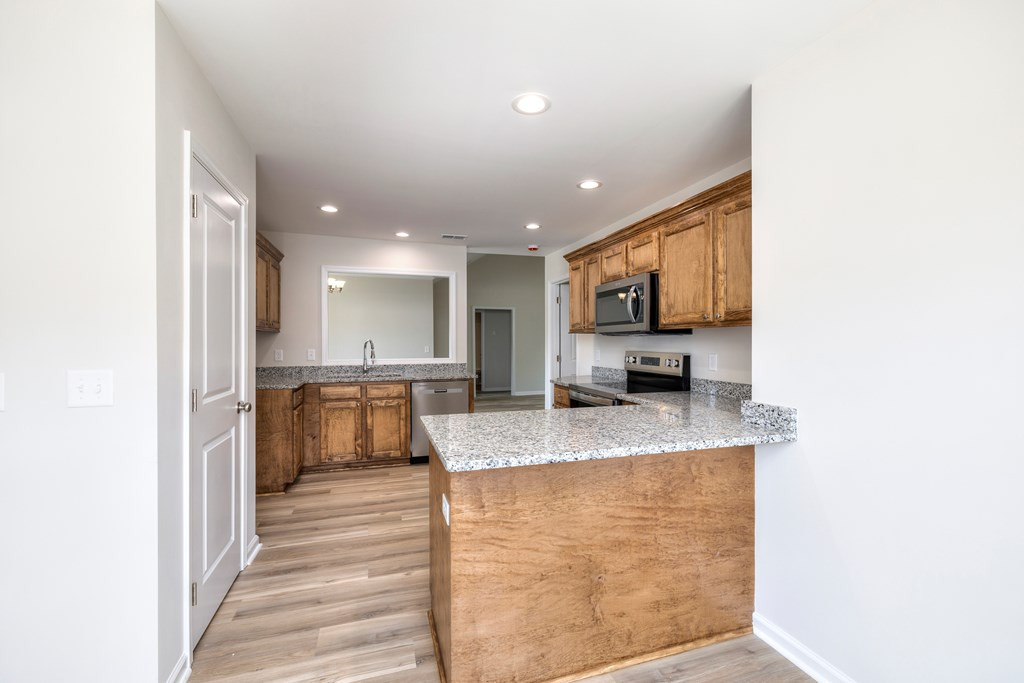 3940 Peak Valley Road Sumter, SC 29154 - Photo 16 of 44 Gallery Image 16