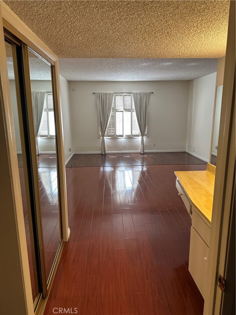 1401 Valley View Road, Unit 129 Glendale, CA 91202 - Photo 9 of 17