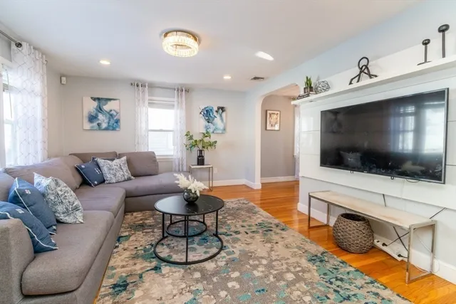 $699,900 | 236 Fellsway West, Medford, MA 02155