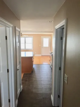 $3,000 | 497 Winnacunnet Road, Unit 1, Hampton, NH 03842