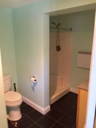 $3,000 | 497 Winnacunnet Road, Unit 1, Hampton, NH 03842