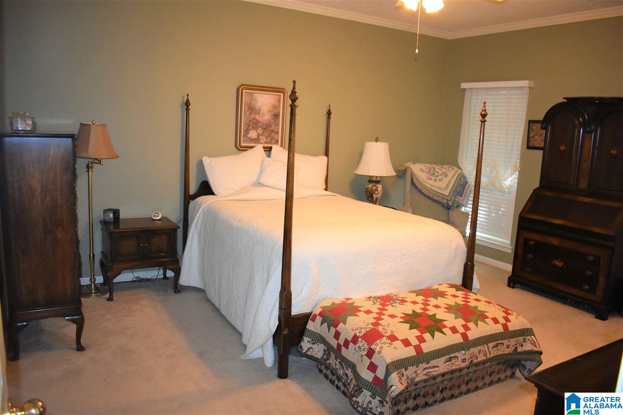 5429 J J R Drive Birmingham, AL 35235 - Photo 13 of 32