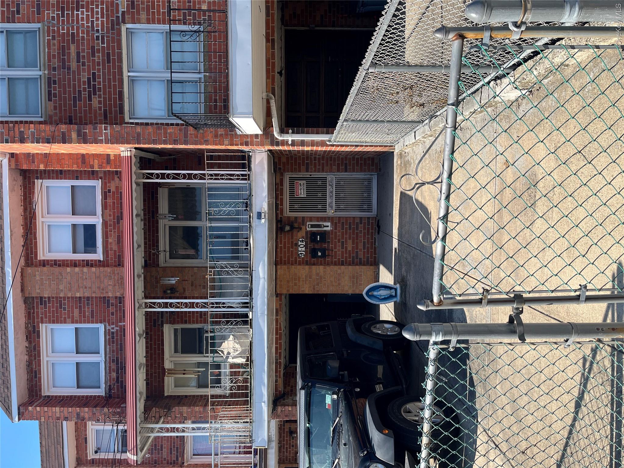 91-04 75th Street, Unit 1 Queens, NY 11421 - Photo 1 of 6