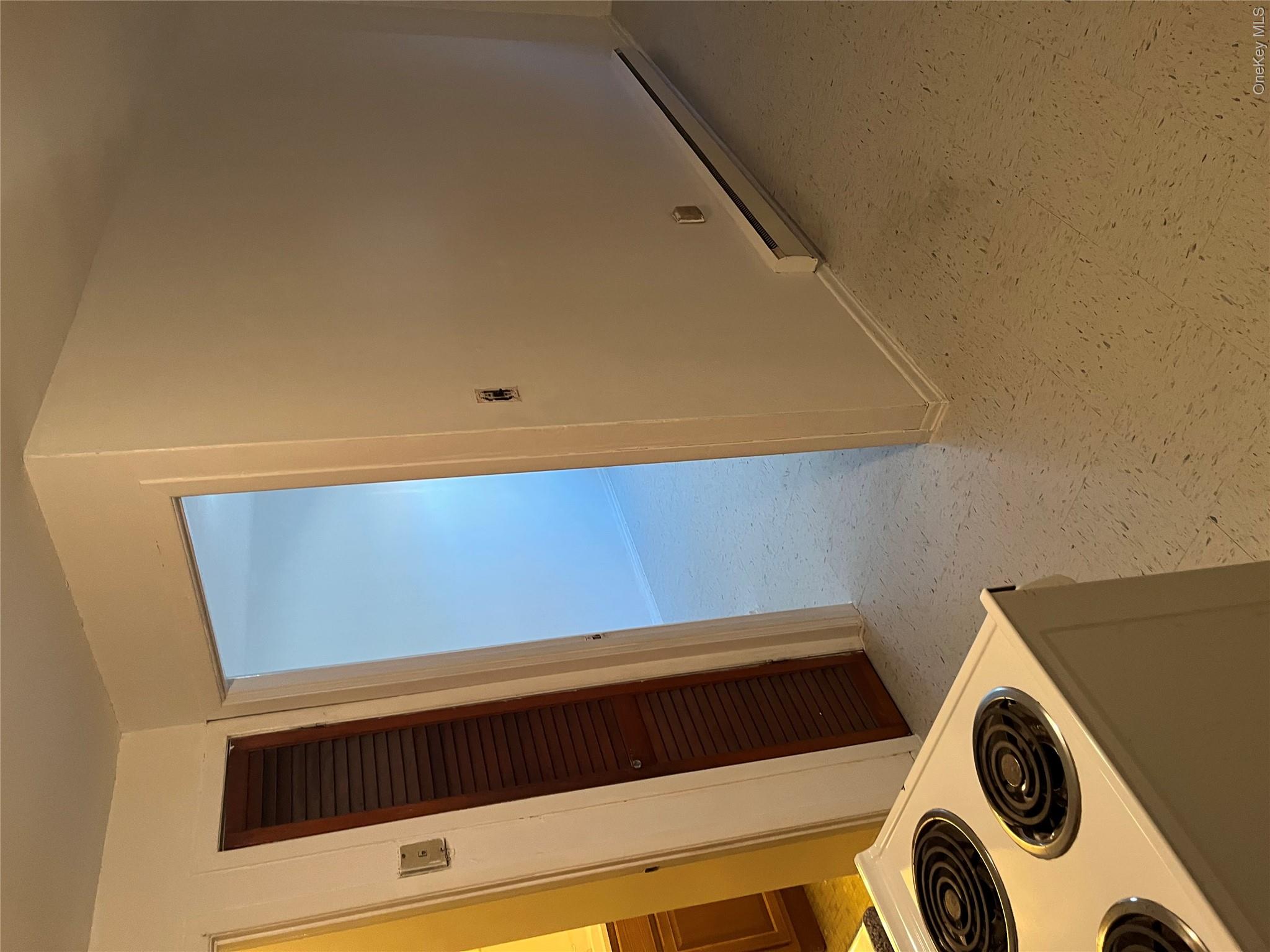 91-04 75th Street, Unit 1 Queens, NY 11421 - Photo 3 of 6
