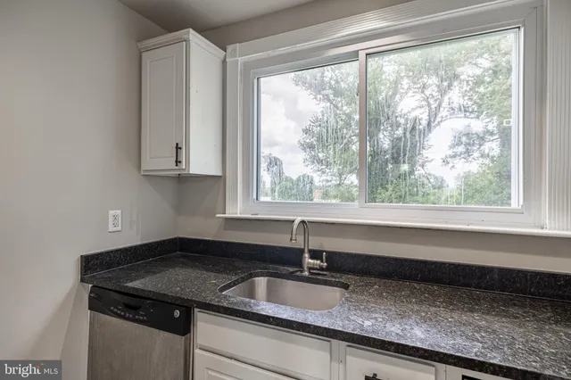$350,000 | 6100 Elder Street, Capitol Heights, MD 20743