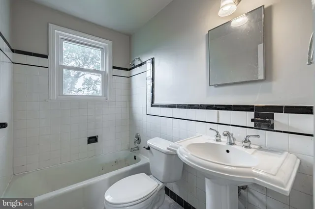 $350,000 | 6100 Elder Street, Capitol Heights, MD 20743