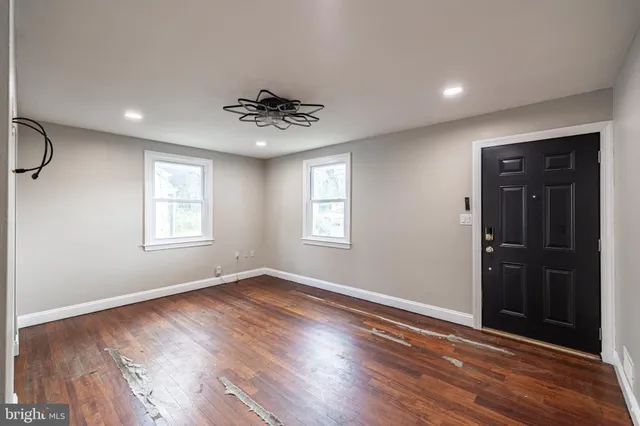 $350,000 | 6100 Elder Street, Capitol Heights, MD 20743