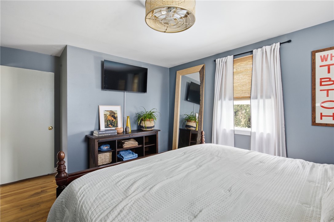 76 Redwood Road Portsmouth, RI 02871 - Photo 23 of 50