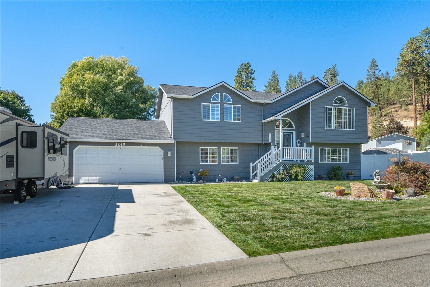 5015 North Larch Road Spokane Valley, WA 99216 - Photo 2 of 30 Gallery Image 2