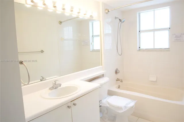 $1,960 | 2440 East Preserve Way, Unit 102, Miramar, FL 33025