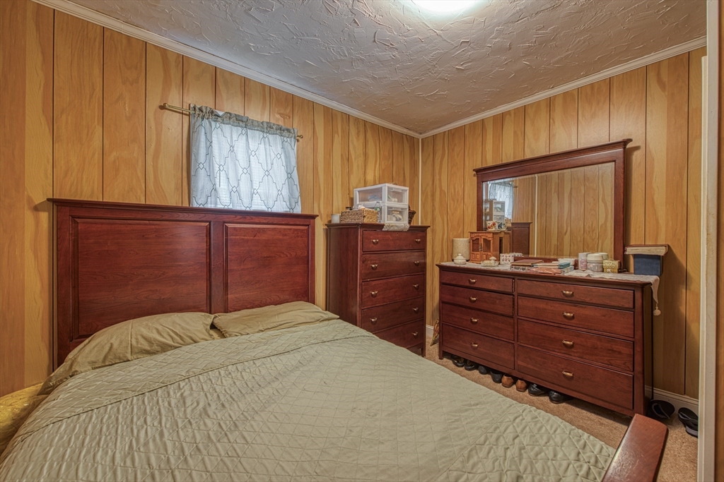 82 Braley Road East Freetown, MA 02717 - Photo 16 of 30 Gallery Image 16