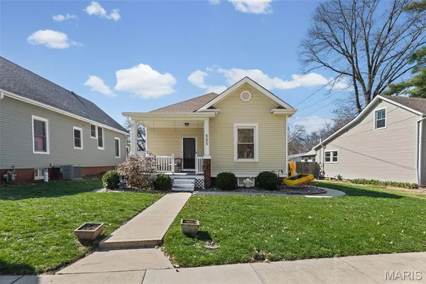 $225,000 | 505 North Buchanan Street, Edwardsville, IL 62025
