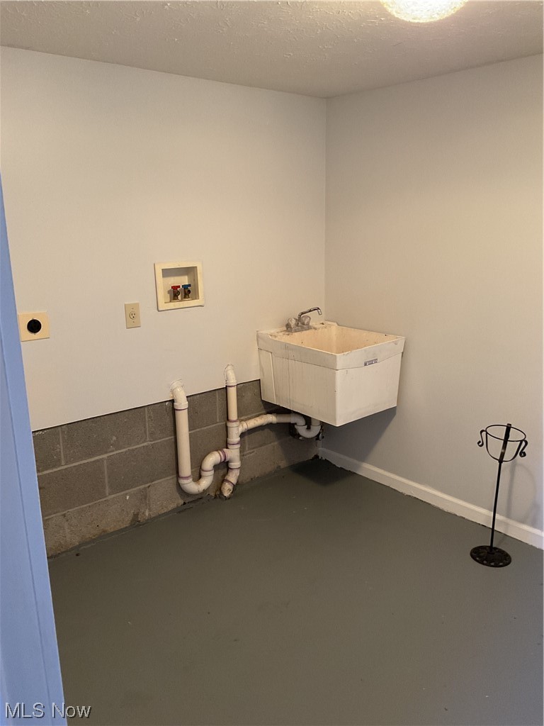 4422 Sexton Road Cleveland, OH 44105 - Photo 25 of 30