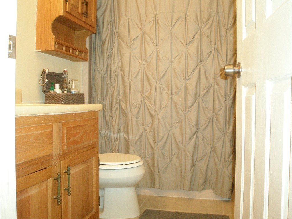 6 Linwood Road, Unit 6 Natick, MA 01760 - Photo 10 of 14 Gallery Image 10