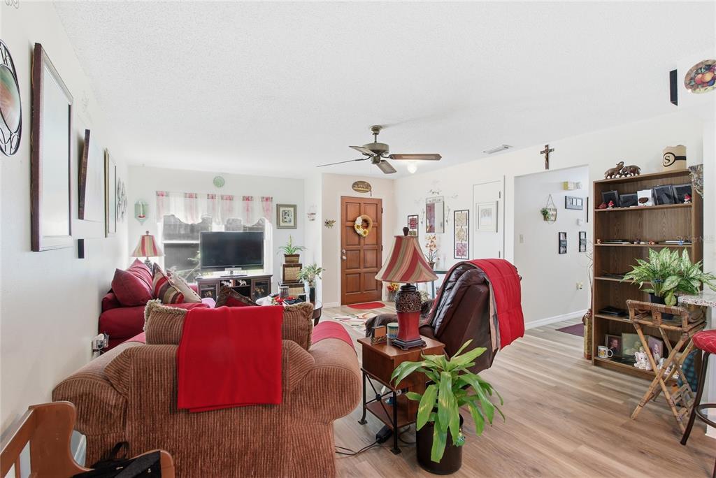 4602 Sandy Lane Lakeland, FL 33813 - Photo 11 of 50