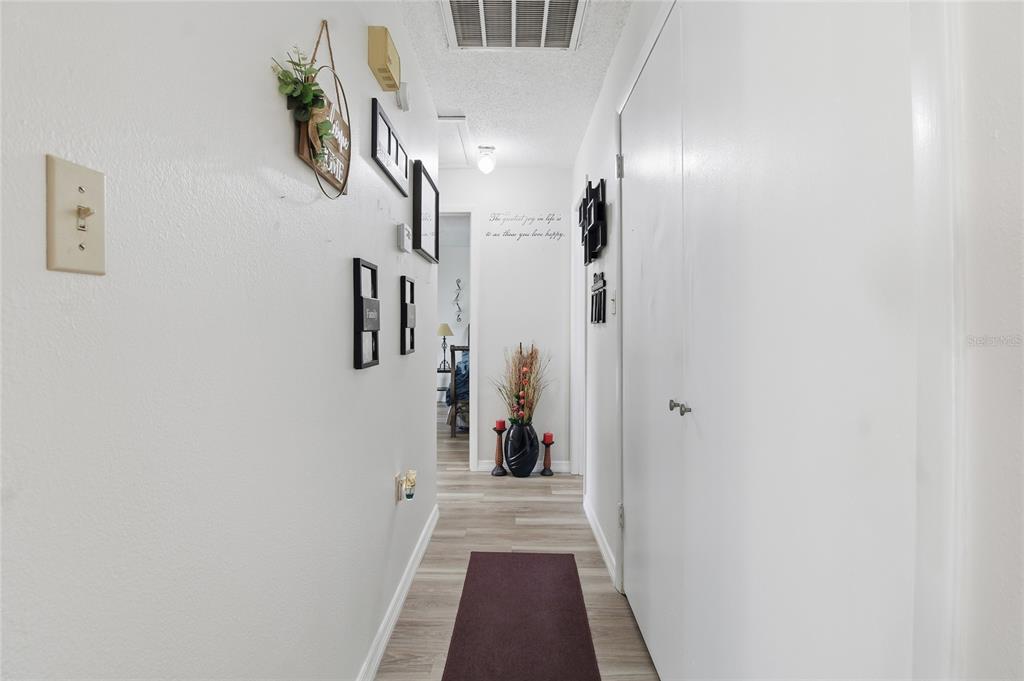 4602 Sandy Lane Lakeland, FL 33813 - Photo 14 of 50