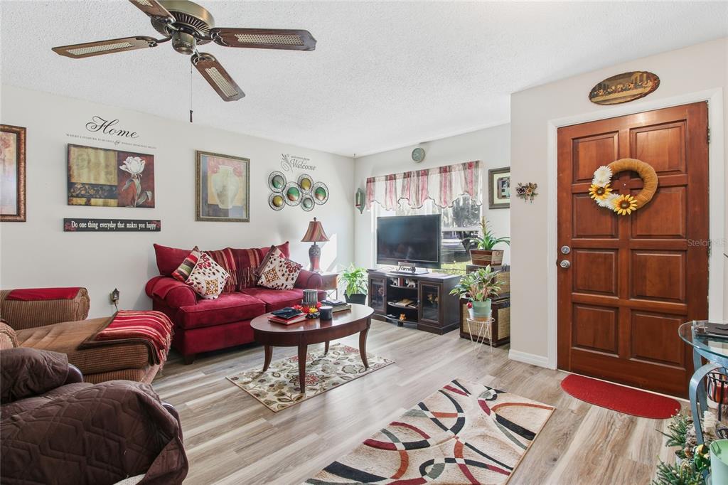 4602 Sandy Lane Lakeland, FL 33813 - Photo 8 of 50