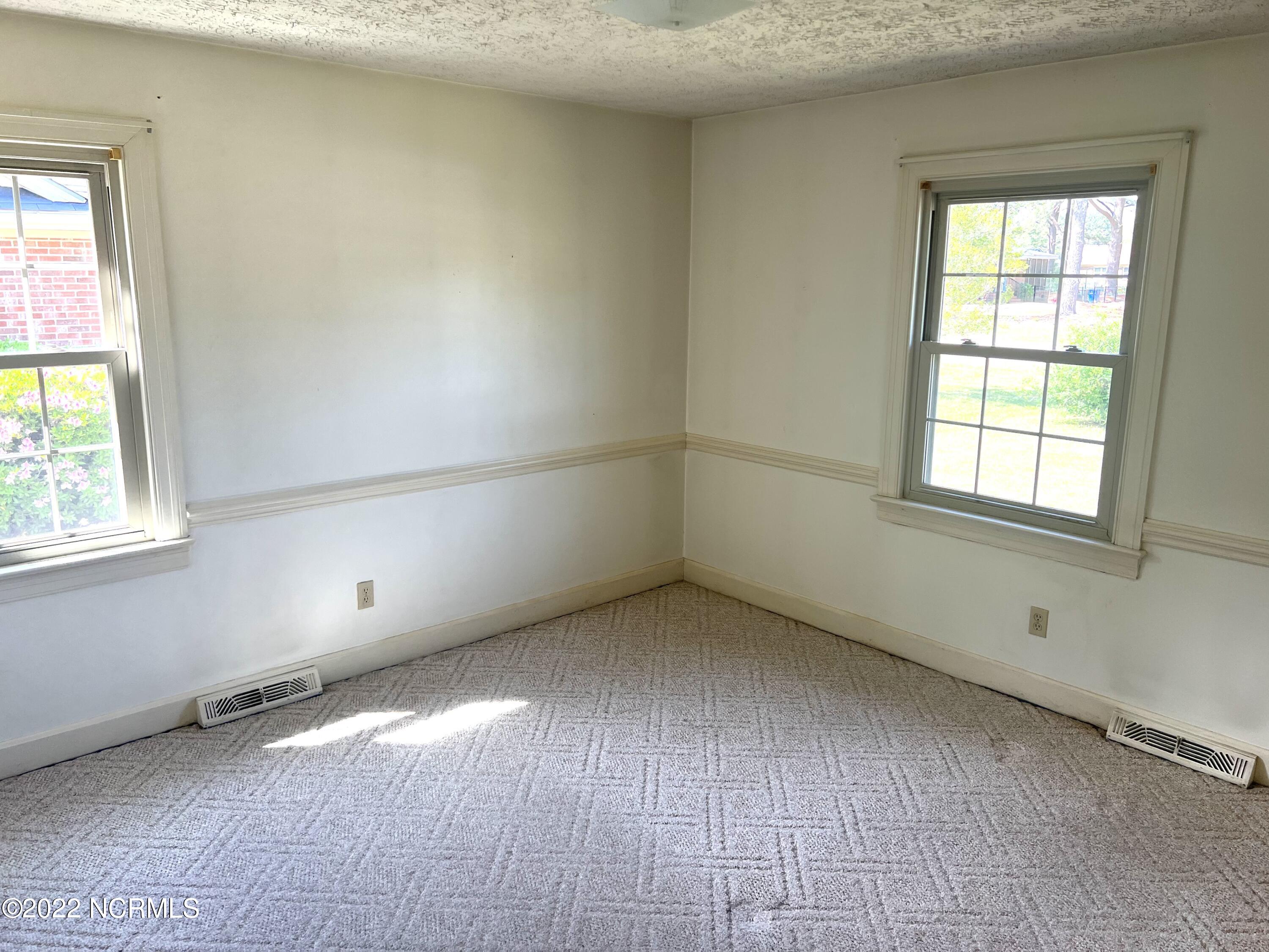 1112 Sunnybrook Road South Wilson, NC 27893 - Photo 10 of 17 IMG_5377