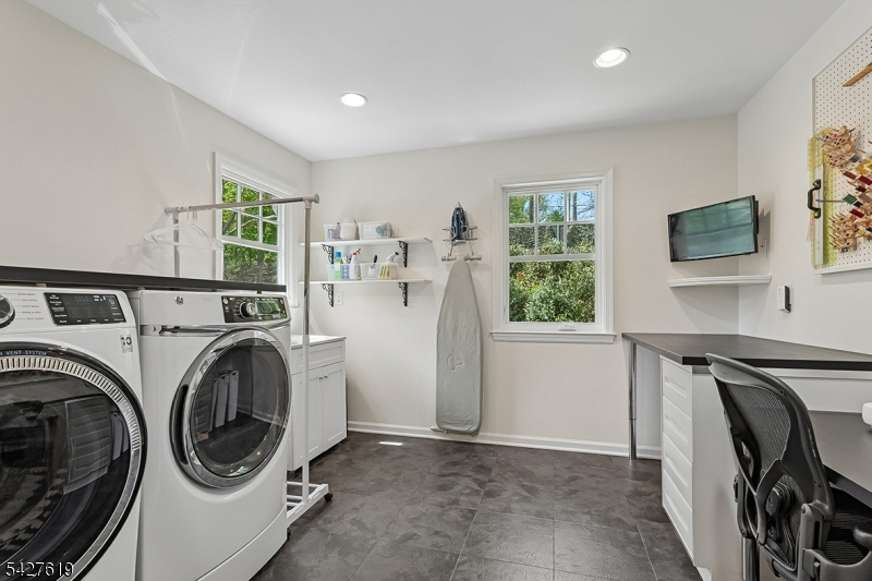 44 Londonderry Way Summit, NJ 07901 - Photo 26 of 40
