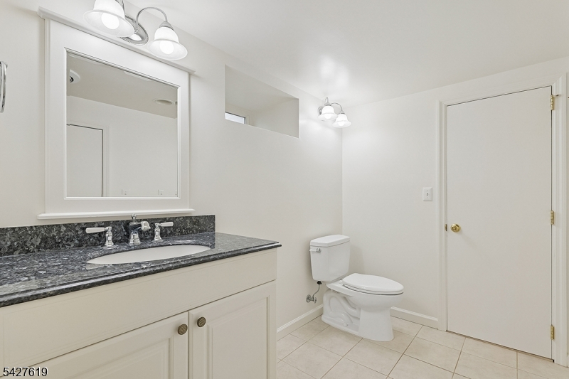 44 Londonderry Way Summit, NJ 07901 - Photo 33 of 40