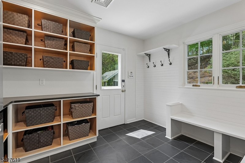 44 Londonderry Way Summit, NJ 07901 - Photo 35 of 40