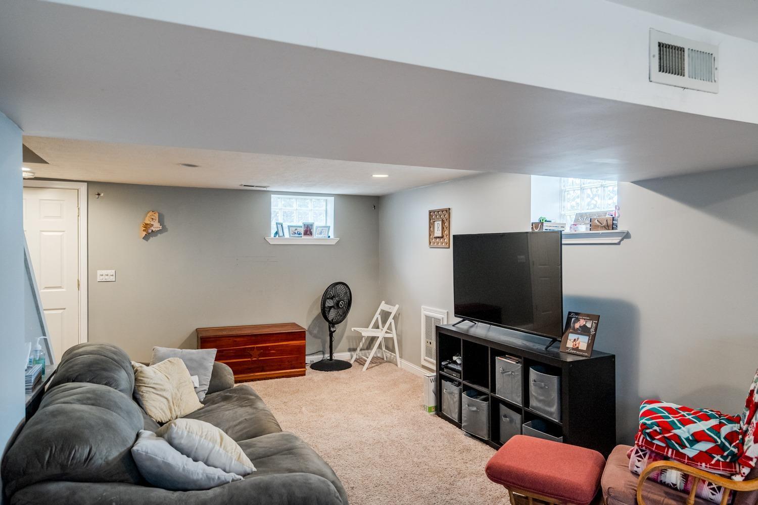 5320 Belclare Road Cincinnati, OH 45247 - Photo 33 of 50 Gallery Image 33