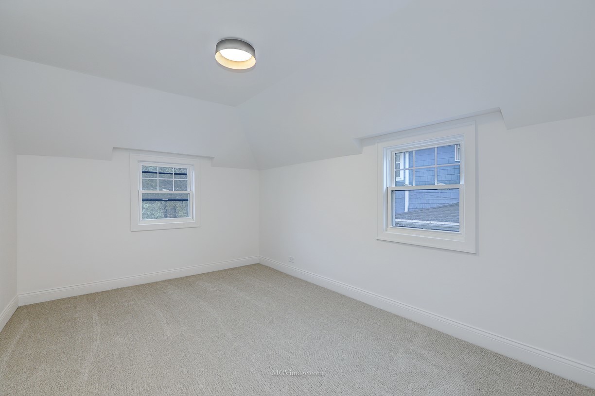 336 Nuttall Road Riverside, IL 60546 - Photo 17 of 34 a view of an empty room with a window