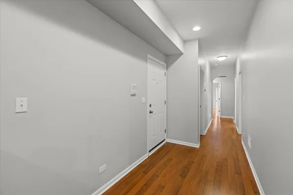 $2,845 | 7717 North Marshfield Avenue, Unit 2, Chicago, IL 60626